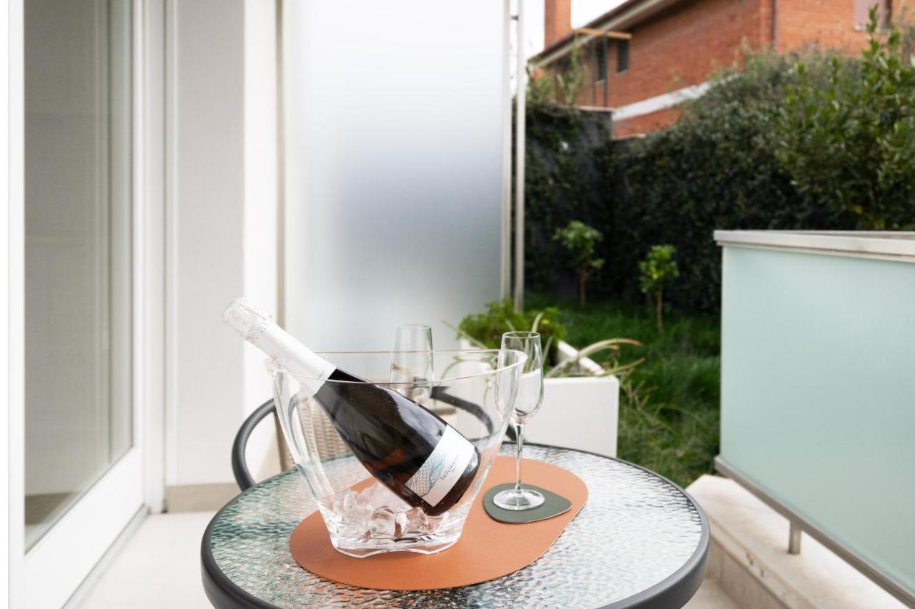 Ferienwohnung Louxory Accomodation Cagliari Exterior foto